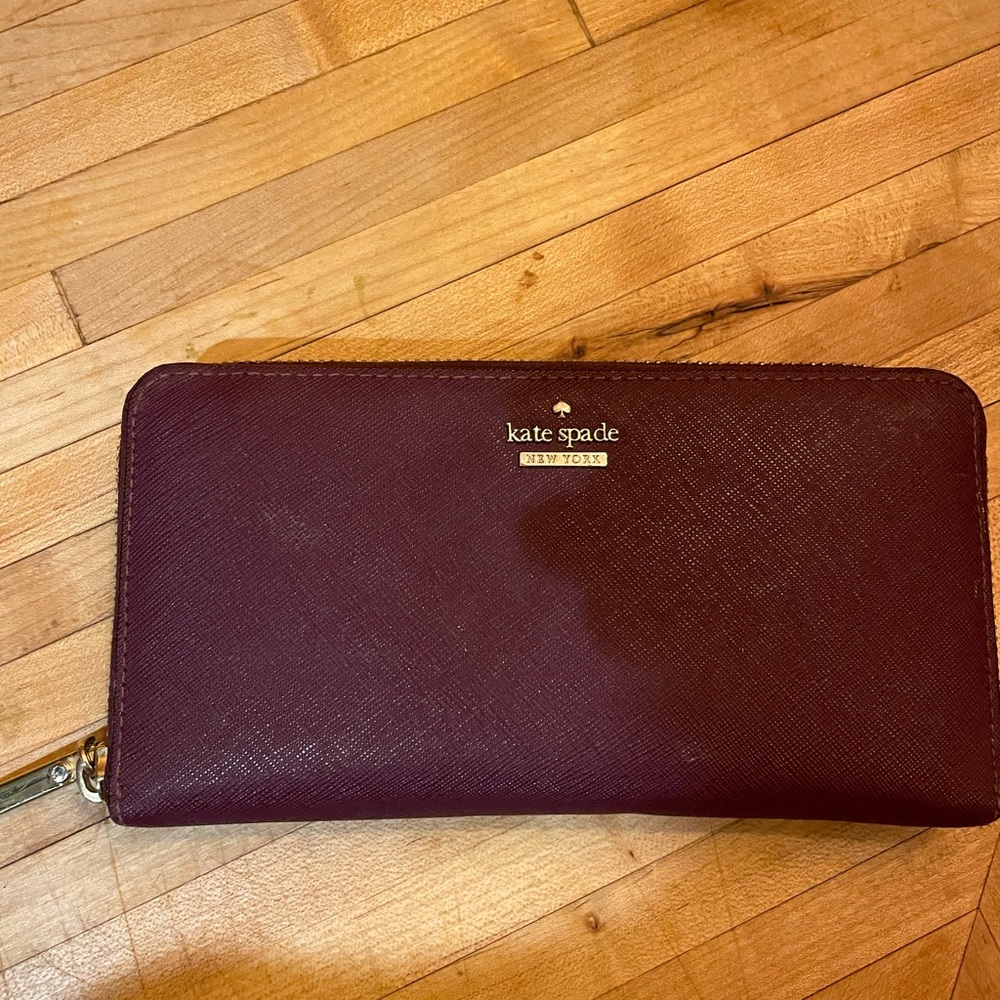 Kate Spade Large Wallet with Pockets